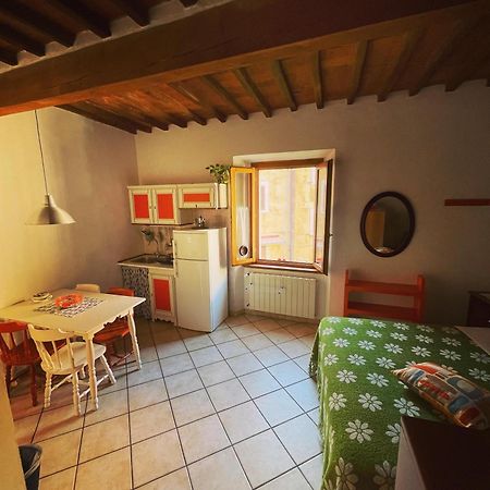 Anitta Guesthouse Castagneto Carducci Luaran gambar